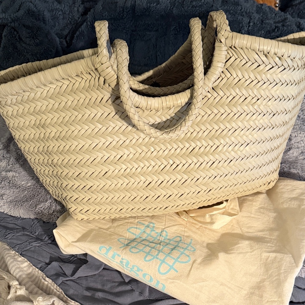 Dragon Diffusion Cream Woven Tote